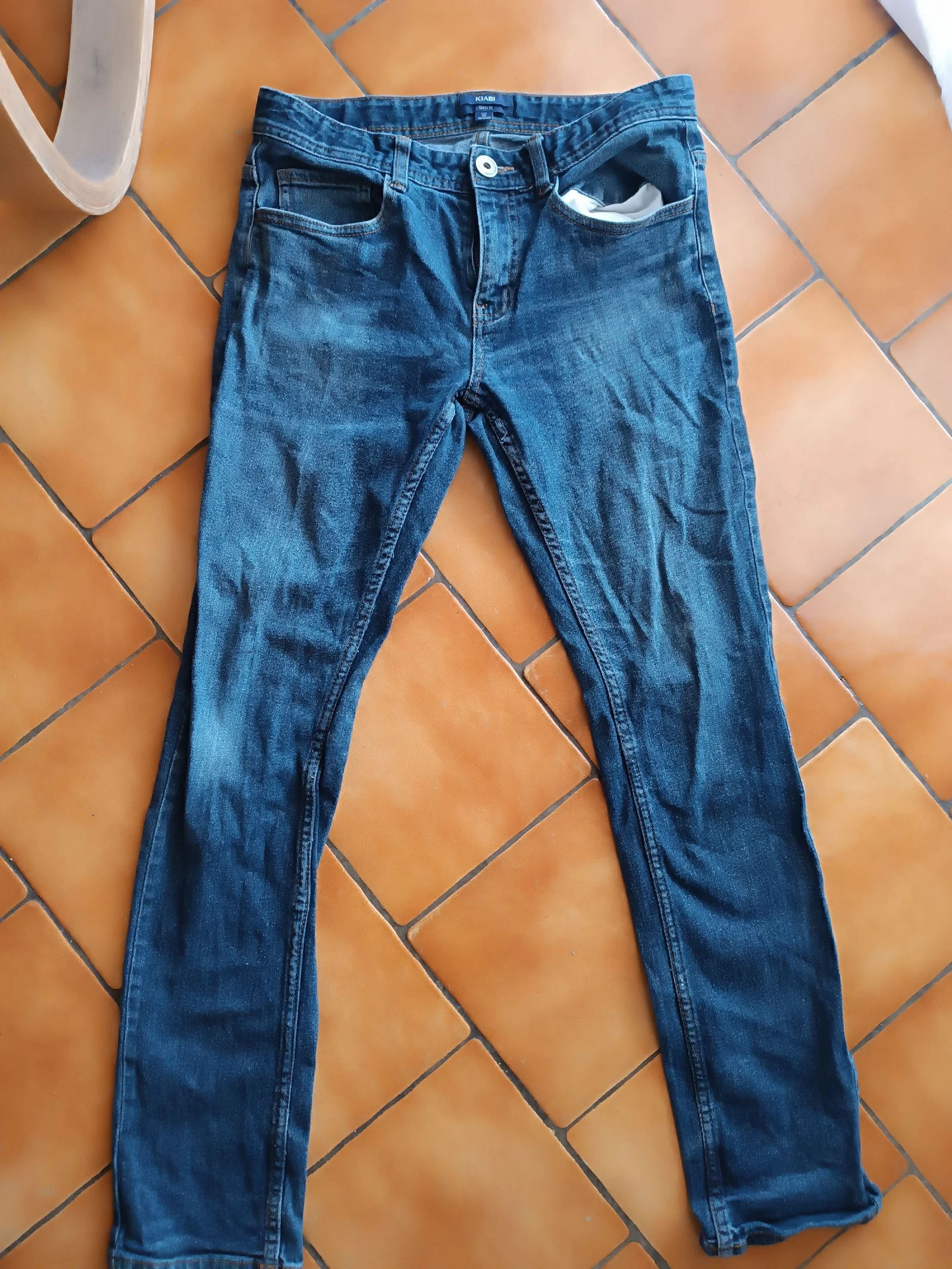 Jean slim fit brut Kiabi taille 14 ans